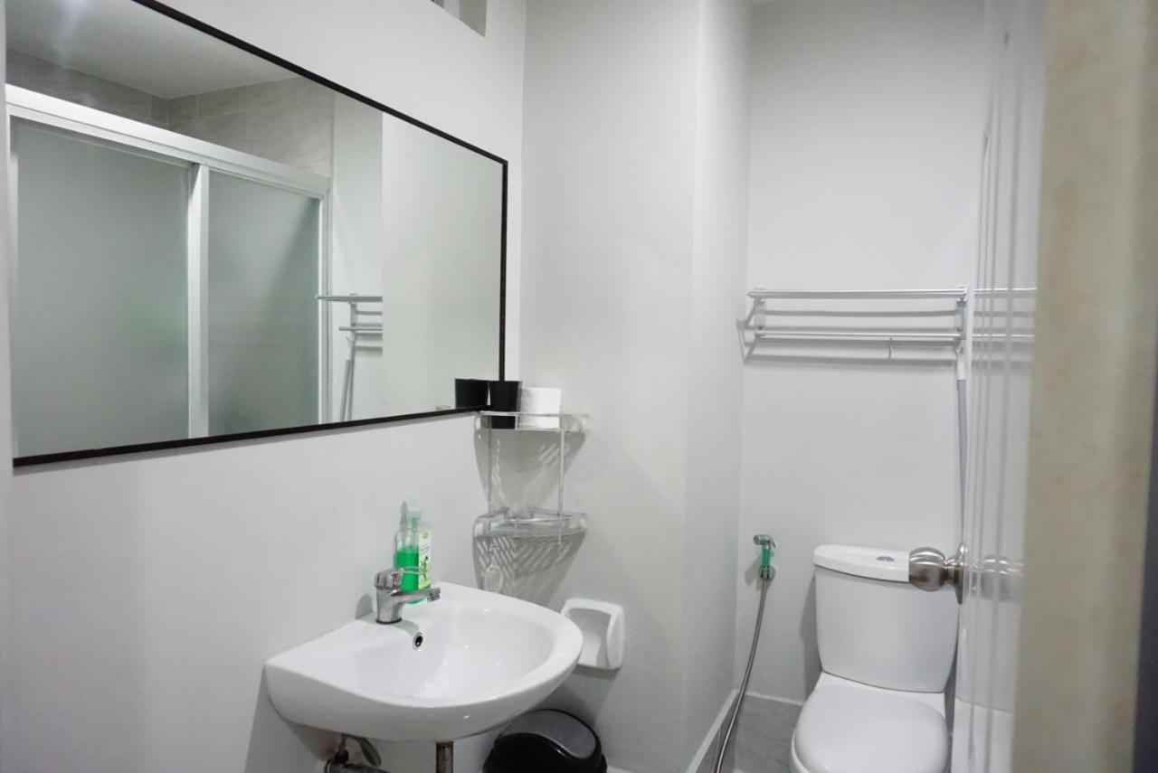 Comfy Condo Unit 5Mins From Mactan Airport+Netflix Đảo Mactan Ngoại thất bức ảnh